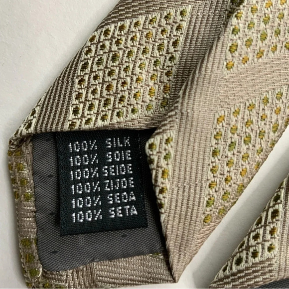 2/$30 FRATELLI Neutral Woven Handmade Italian Silk Tie - Picture 7 of 13